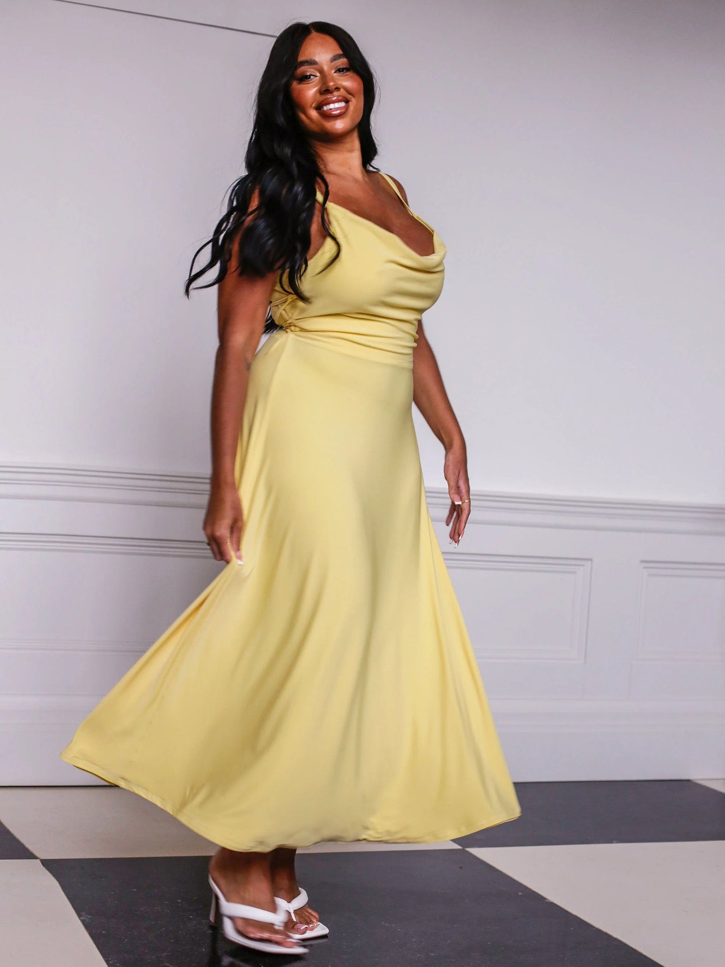 💃Lulah Drape Maxi Dress z wbudowanym biustonoszem