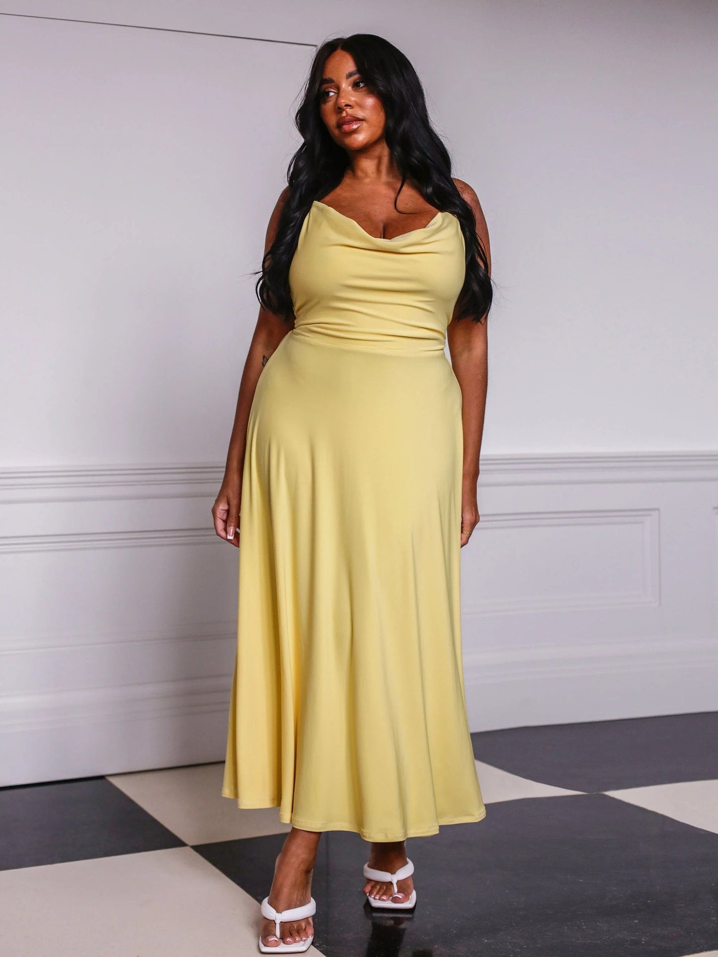 💃Lulah Drape Maxi Dress z wbudowanym biustonoszem
