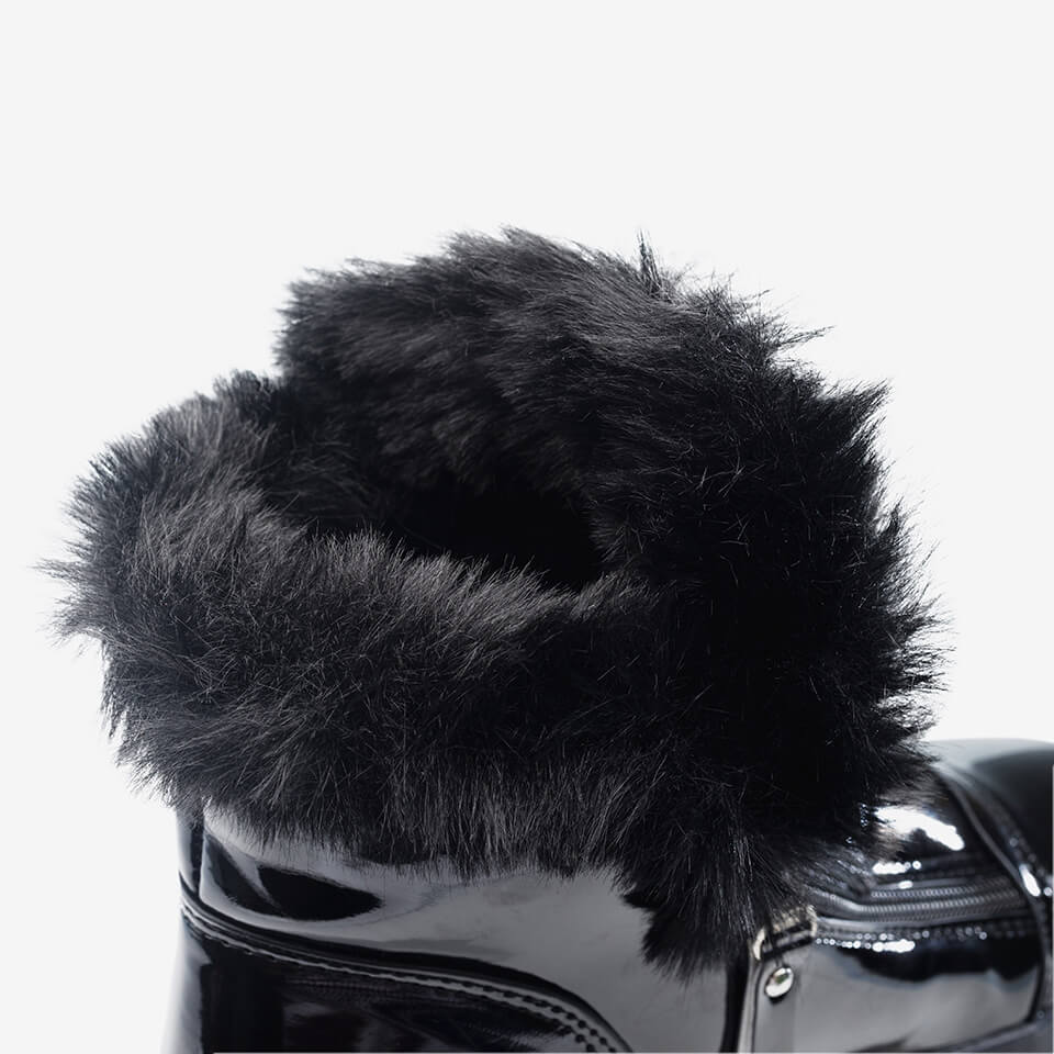ELEGANCKIE OCIEPLANE BUTY CRYSTAL