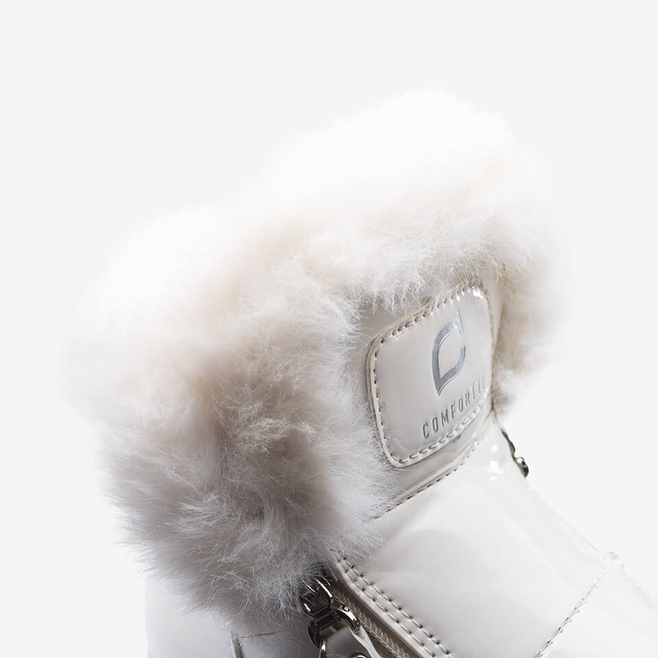 ELEGANCKIE OCIEPLANE BUTY CRYSTAL