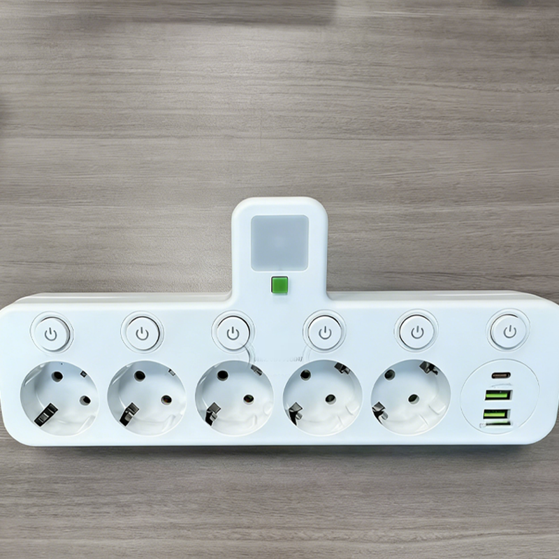 Inteligentna listwa zasilająca z portami USB(Wtyczka Unii Europejskiej)