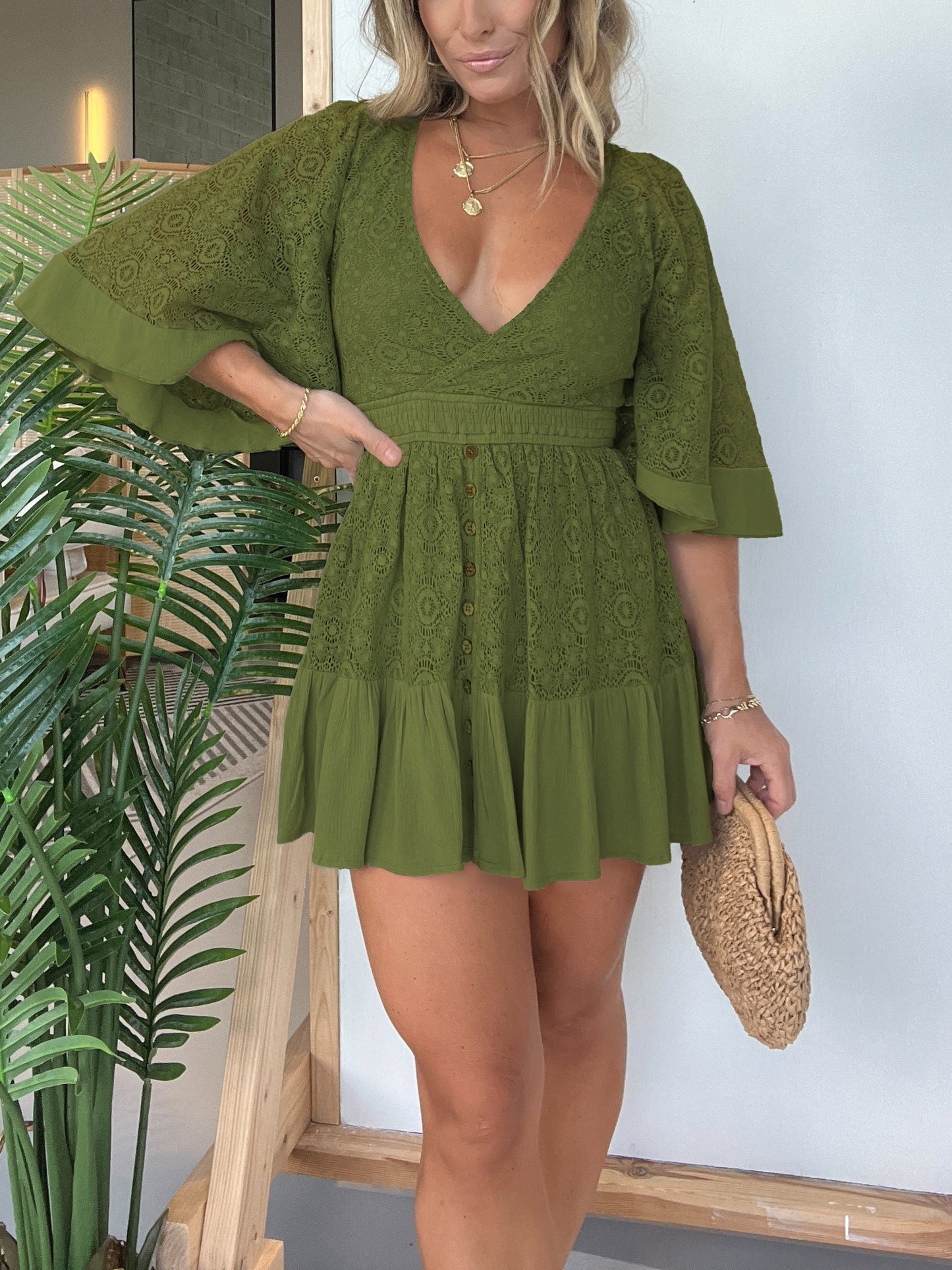 🔥👗 Sukienka Crochet Romper z odkrytymi plecami
