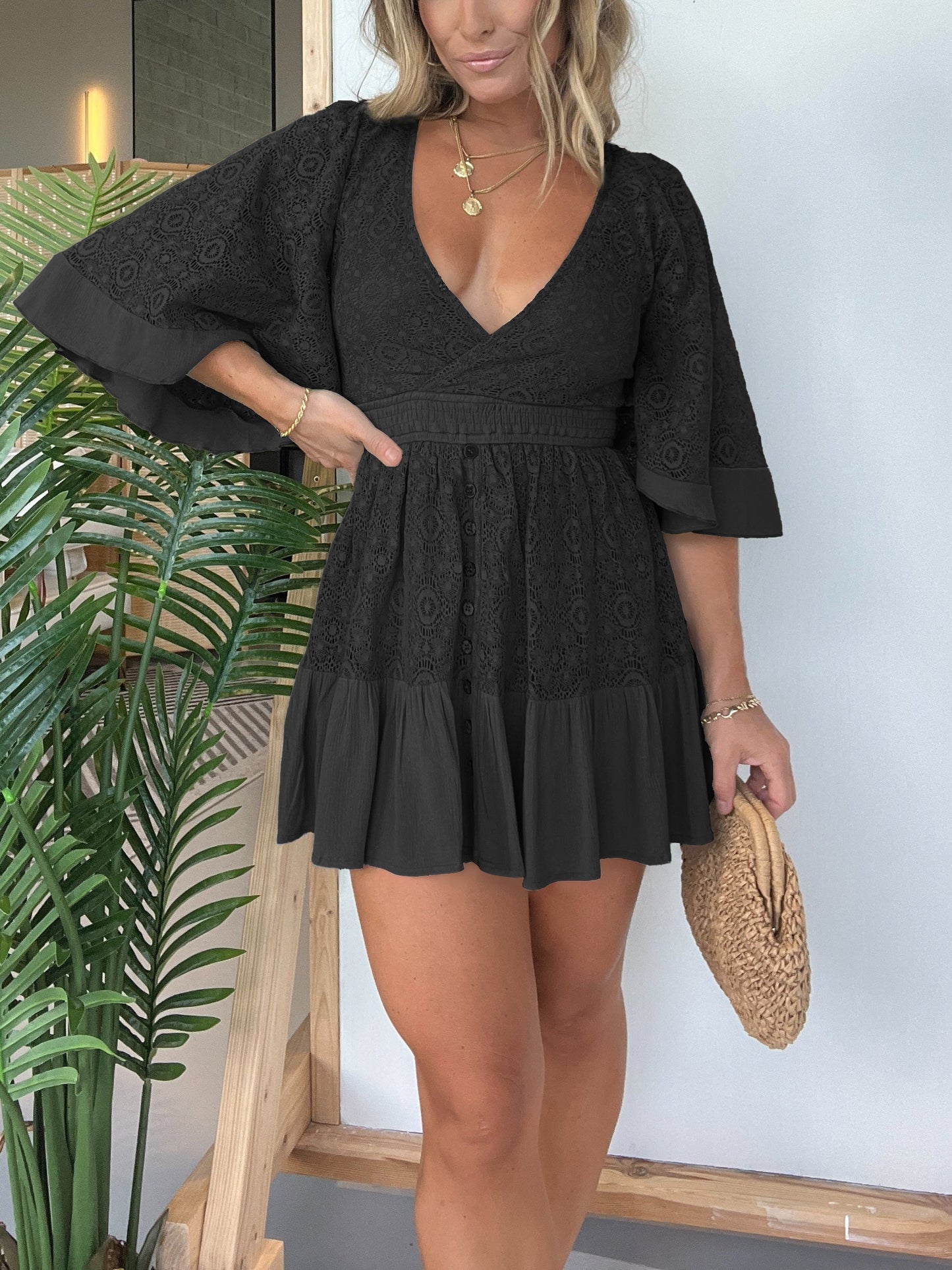 🔥👗 Sukienka Crochet Romper z odkrytymi plecami