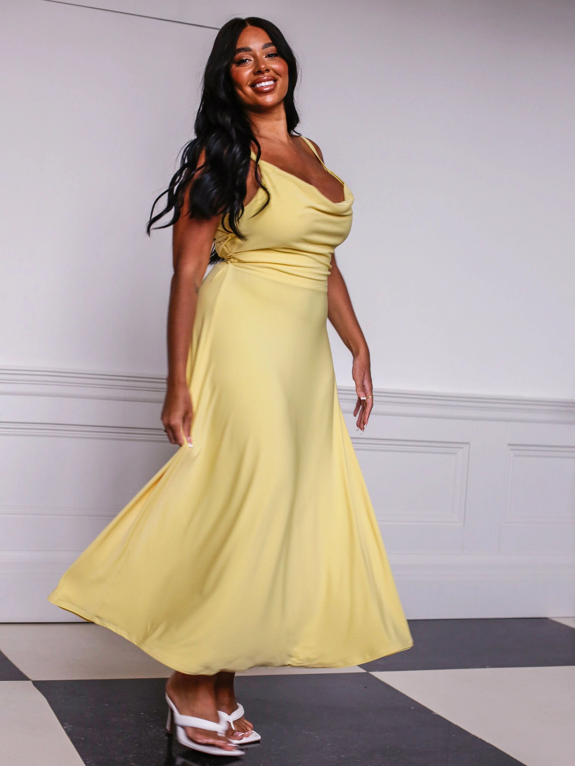💃Lulah Drape Maxi Dress z wbudowanym biustonoszem