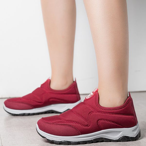 PLUSHBOOT™ - UNIWERSALNE SNEAKERSY ZIMOWE