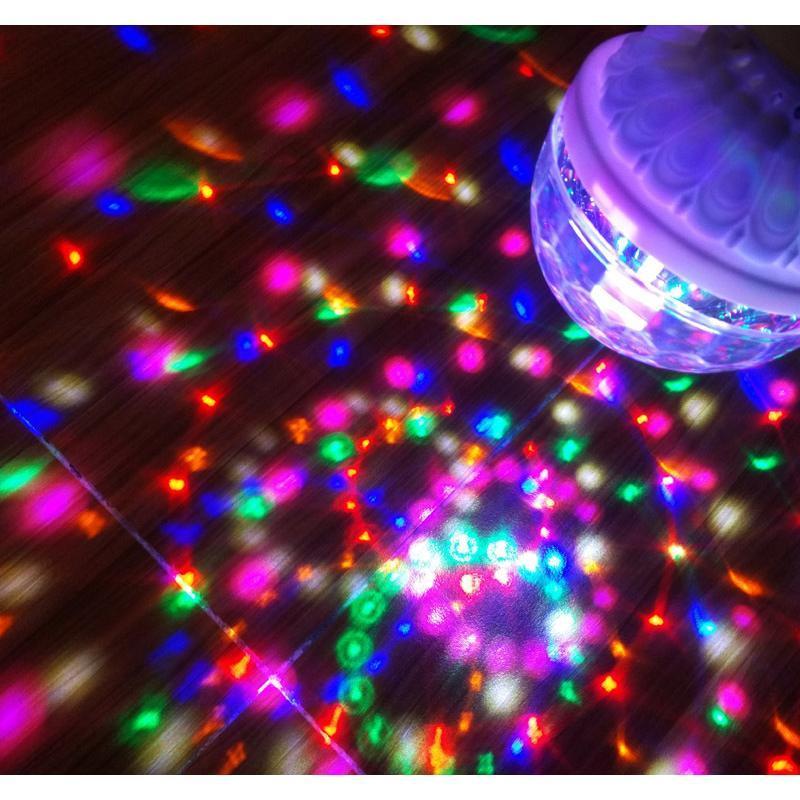 【🎅Świąteczna oferta przedsprzedaży】Kryształowa magiczna kula LED
