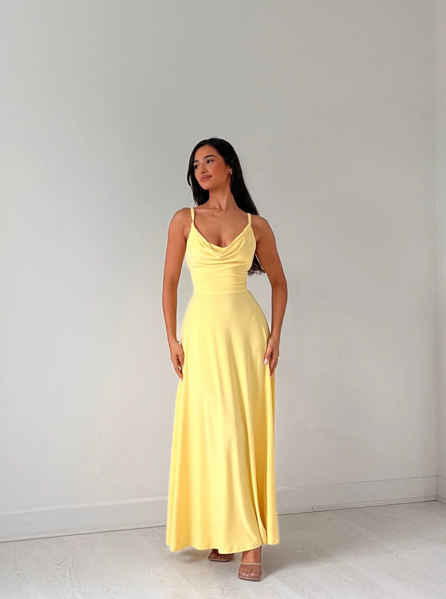 💃Lulah Drape Maxi Dress z wbudowanym biustonoszem