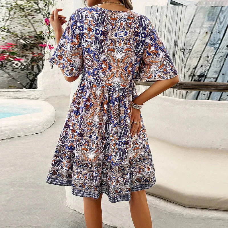 👗Kwiatowe sukienki damskie z dekoltem V