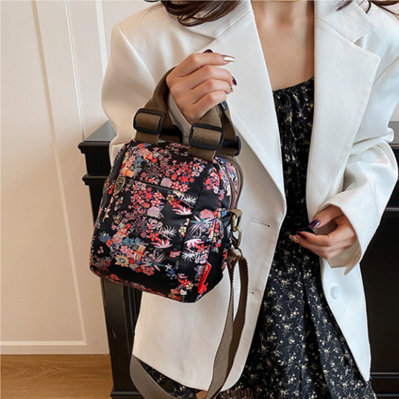 👜Modna damska wielowarstwowa torba na ramię z nadrukiem💕
