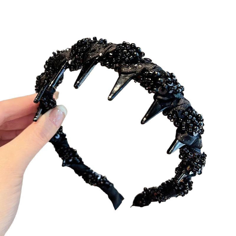 ✨Piękna czarna tiara z koralików💯
