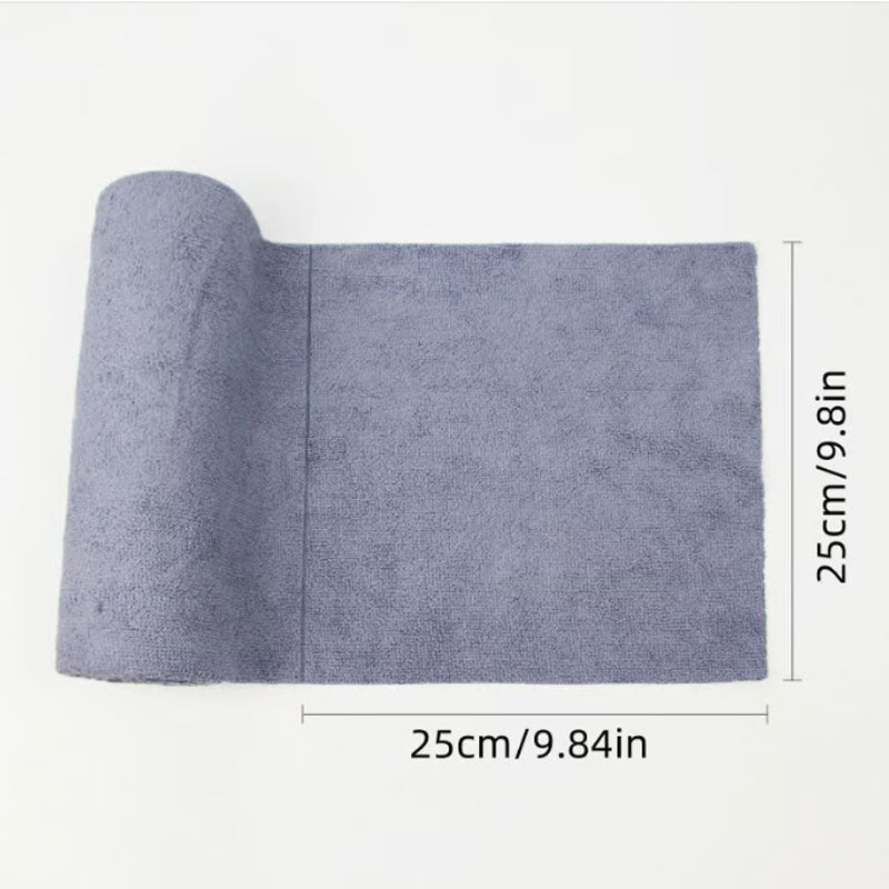 Rolka wielokrotnego użytku z ręcznikami czyszczącymi z odrywanymi arkuszami