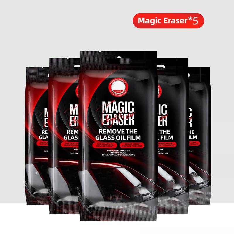 Magiczna gąbka do czyszczenia folii na szybach samochodowych